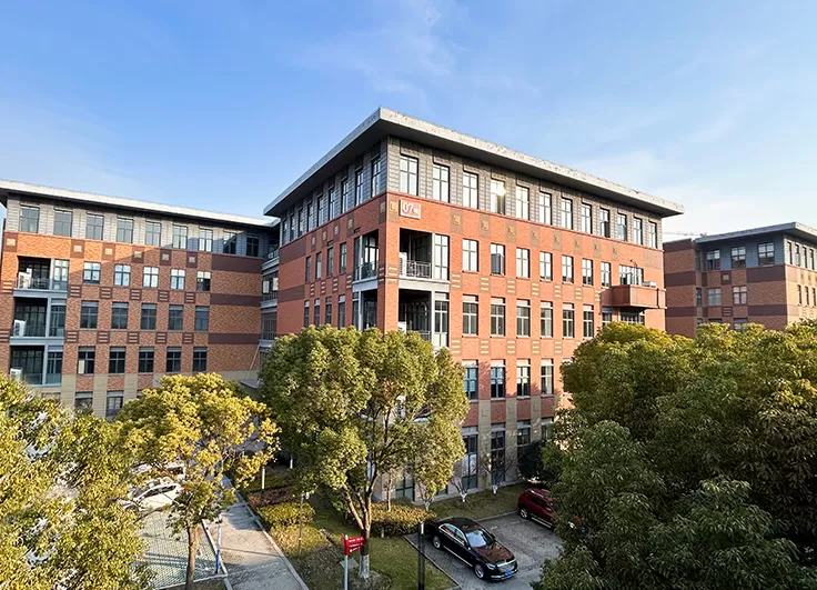 Epic Crystal Co.,Ltd. Epic Crystal Co.,Ltd.